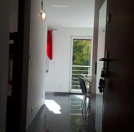 Panorama Apartment *